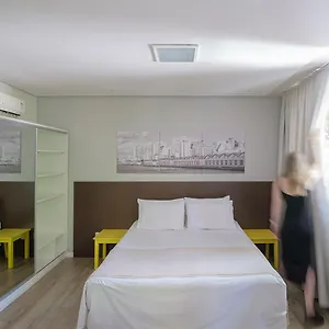Acores Flat Design- Ao Lado Da Casa De Cultura Mario Quintana Hotel Porto Alegre
